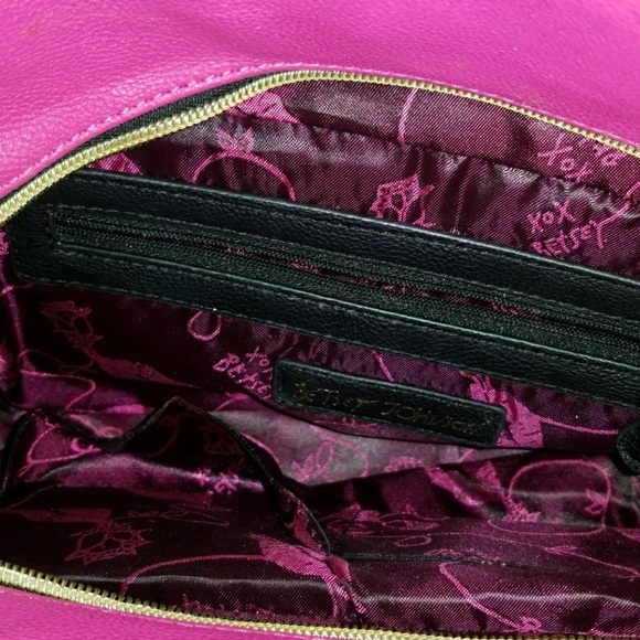 Designer Purse - Picture 4 of 8